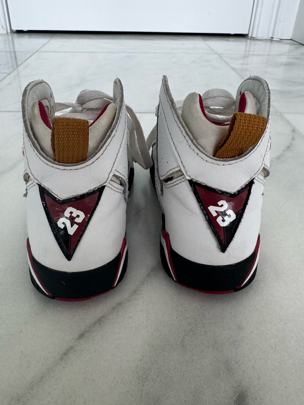 Nike Air Jordan 7 Retro "Cardinal" sneakers - Picture 4 of 7